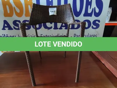 LOTE 141 - 01 CADEIRA DE JARDIM. (NO ESTADO EM QUE SE ENCONTRA. SUJEITO A AVARIAS OCULTAS/VISÍVEIS.) BH1551R