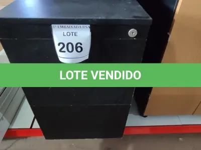 LOTE 206 - 01 GAVETEIRO PRETO COM 02 GAVETAS. (NO ESTADO EM QUE SE ENCONTRA. SUJEITO A AVARIAS OCULTAS/VISÍVEIS.)