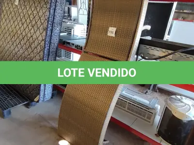 LOTE 236 - 01 ESPREGUIÇADEIRA PARA PISCINA (ESPREGUIÇADEIRA). (NO ESTADO EM QUE SE ENCONTRA. SUJEITO A AVARIAS OCULTAS/VISÍVEIS.)