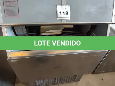 LOTE 118 - 01 MÁQUINA DE GELO EVEREST EGC-150A 220VOLTS. (NO ESTADO EM QUE SE ENCONTRA. SUJEITO A AVARIAS OCULTAS/VISÍVEIS.) AV9452S