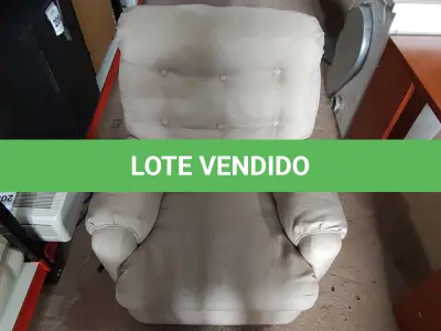 LOTE 199 - 01 RECLINER. (NO ESTADO EM QUE SE ENCONTRA. SUJEITO A AVARIAS OCULTAS/VISÍVEIS.) AV9500F