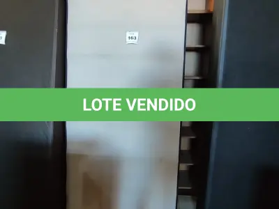 LOTE 163 - 01 BASE DE CAMA BOX SOLTEIRO. (NO ESTADO EM QUE SE ENCONTRA. SUJEITO A AVARIAS OCULTAS/VISÍVEIS.)