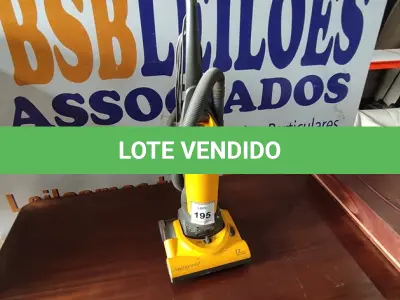 LOTE 195 - 01 ASPIRADOR DE PÓ LIGHT SPEED 110V (VACUUM CLEANER). (NO ESTADO EM QUE SE ENCONTRA. SUJEITO A AVARIAS OCULTAS/VISÍVEIS.) AV9669J