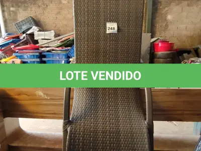 LOTE 248 - 01 CADEIRA DE JARDIM.  (NO ESTADO EM QUE SE ENCONTRA. SUJEITO A AVARIAS OCULTAS/VISÍVEIS.) AV9525T