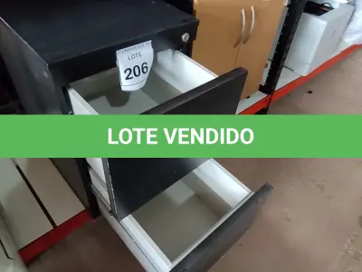 LOTE 206 - 01 GAVETEIRO PRETO COM 02 GAVETAS. (NO ESTADO EM QUE SE ENCONTRA. SUJEITO A AVARIAS OCULTAS/VISÍVEIS.)