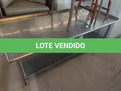 LOTE 127 - 01 BANCADA EM INOX. (NO ESTADO EM QUE SE ENCONTRA. SUJEITO A AVARIAS OCULTAS/VISÍVEIS.)