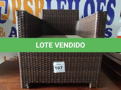 LOTE 197 - 01 CADEIRA DE JARDIM. (NO ESTADO EM QUE SE ENCONTRA. SUJEITO A AVARIAS OCULTAS/VISÍVEIS.) BH1552D