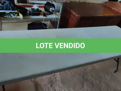 LOTE 148 - 01 MESA PARA CAMPING. (NO ESTADO EM QUE SE ENCONTRA. SUJEITO A AVARIAS OCULTAS/VISÍVEIS.)