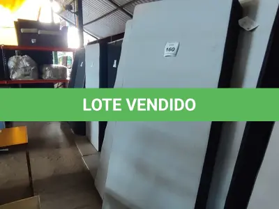 LOTE 160 - 02 BASES DE CAMA BOX CASAL. (NO ESTADO EM QUE SE ENCONTRA. SUJEITO A AVARIAS OCULTAS/VISÍVEIS.)