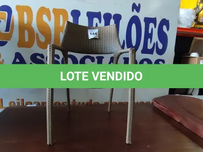 LOTE 144 - 01 CADEIRA DE JARDIM. (NO ESTADO EM QUE SE ENCONTRA. SUJEITO A AVARIAS OCULTAS/VISÍVEIS.) BH1539L