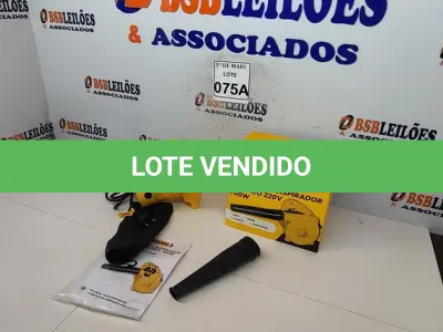 LOTE 075 - 01 SOPRADOR E ASPIRADOR ELÉTRICO 220V 700W 13600RPM  (NOVO) (NO ESTADO) ATENÇÃO! FAZER A VISITAÇÃO ANTES DE ARREMATAR, NÃO SABEMOS SE FUNCIONA. LEILÃO NÃO TEM GARANTIA E NEM DEVOLUÇÃO, SUJEITO A POSSÍVEIS AVARIAS VISÍVEIS/OCULTAS E/OU AUSÊNCIA DE COMPONENTES.