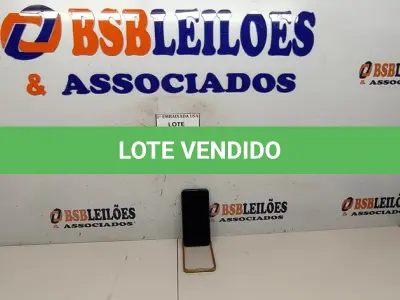 LOTE 310 - 01 IPHONE CD00010511960. (NO ESTADO EM QUE SE ENCONTRA. SUJEITO A AVARIAS OCULTAS/VISÍVEIS.)