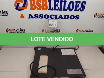 LOTE 230 - 01 BANCO DE BATERIAS. APC (NO ESTADO EM QUE SE ENCONTRA. SUJEITO A AVARIAS OCULTAS/VISÍVEIS.)