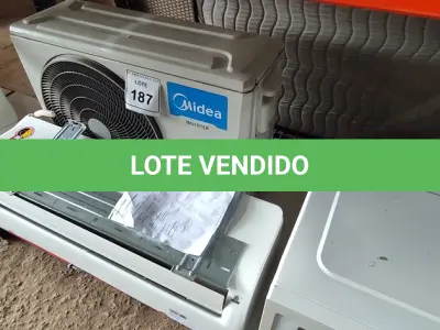 LOTE 187 - 01 AR CONDICIONADO SPRINGER MIDEA INVERTER 18.000BTUS COM CONTROLE. (NO ESTADO EM QUE SE ENCONTRA. SUJEITO A AVARIAS OCULTAS/VISÍVEIS.) BF8547A