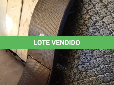 LOTE 251 - 01 CADEIRA DE JARDIM (ESPREGUIÇADEIRA). (NO ESTADO EM QUE SE ENCONTRA. SUJEITO A AVARIAS OCULTAS/VISÍVEIS.) BH1647U