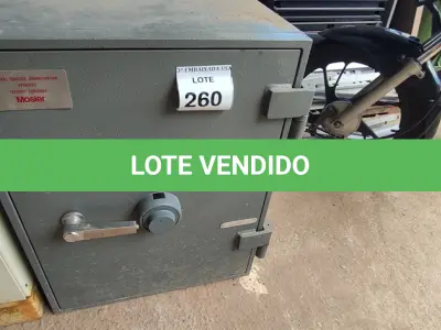 LOTE 260 - 01 SAFE (COFRE) 7410266. (NO ESTADO EM QUE SE ENCONTRA. SUJEITO A AVARIAS OCULTAS/VISÍVEIS.)
