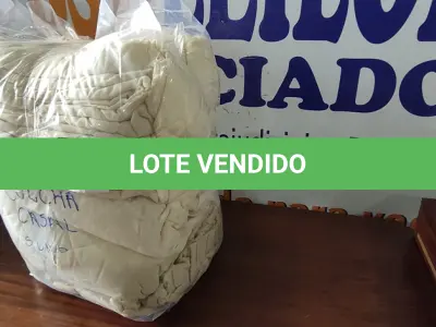 LOTE 185 - 05 COLCHAS DE CASAL. (NO ESTADO EM QUE SE ENCONTRA. SUJEITO A AVARIAS OCULTAS/VISÍVEIS.)
