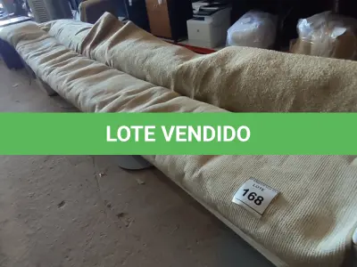 LOTE 168 - 01 RUG (TAPETE). (NO ESTADO EM QUE SE ENCONTRA. SUJEITO A AVARIAS OCULTAS/VISÍVEIS.) BF8591S