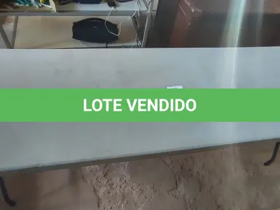 LOTE 148 - 01 MESA PARA CAMPING. (NO ESTADO EM QUE SE ENCONTRA. SUJEITO A AVARIAS OCULTAS/VISÍVEIS.)