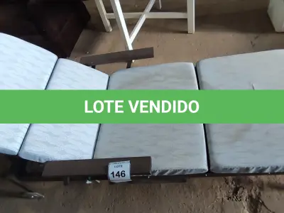 LOTE 146 - 01 ESPREGUIÇADEIRA. (NO ESTADO EM QUE SE ENCONTRA. SUJEITO A AVARIAS OCULTAS/VISÍVEIS.)  AU2348X