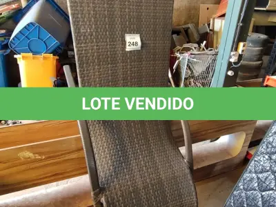 LOTE 248 - 01 CADEIRA DE JARDIM.  (NO ESTADO EM QUE SE ENCONTRA. SUJEITO A AVARIAS OCULTAS/VISÍVEIS.) AV9525T