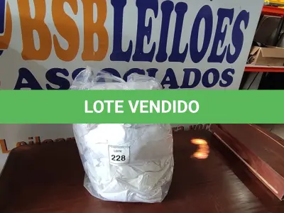 LOTE 228 - 01 LOTE COM COLCHAS DE CAMA DIVERSAS. (NO ESTADO EM QUE SE ENCONTRA. SUJEITO A AVARIAS OCULTAS/VISÍVEIS.)