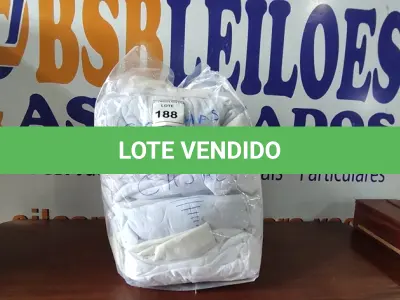 LOTE 188 - 01 PROTETOR DE COLCHÃO DE CASAL. (NO ESTADO EM QUE SE ENCONTRA. SUJEITO A AVARIAS OCULTAS/VISÍVEIS.)