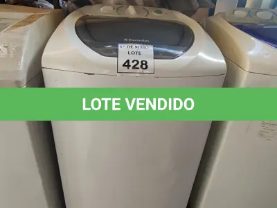 LOTE 428 - 01 MÁQUINA DE LAVAR 6KG MARCA ELECTROLUX 220V COM AVARIAS. (NO ESTADO) ATENÇÃO! FAZER A VISITAÇÃO ANTES DE ARREMATAR, NÃO SABEMOS SE FUNCIONA. LEILÃO NÃO TEM GARANTIA E NEM DEVOLUÇÃO, SUJEITO A POSSÍVEIS AVARIAS VISÍVEIS/OCULTAS E/OU AUSÊNCIA DE COMPONENTES.