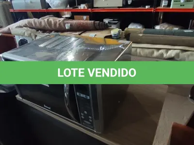 LOTE 156 - 01 MICRO-ONDAS SMAD 220VOLTS.  (NO ESTADO EM QUE SE ENCONTRA. SUJEITO A AVARIAS OCULTAS/VISÍVEIS.) BF8579N