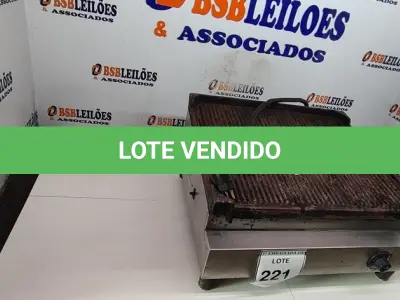 LOTE 221 - 01 CHAPA. (GRILL). (NO ESTADO EM QUE SE ENCONTRA. SUJEITO A AVARIAS OCULTAS/VISÍVEIS.) AV9731Y