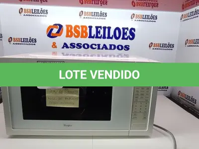 LOTE 190 - 01 MICRO-ONDAS WHIRLPOOL 110V. (NO ESTADO EM QUE SE ENCONTRA. SUJEITO A AVARIAS OCULTAS/VISÍVEIS.)  AV9461W