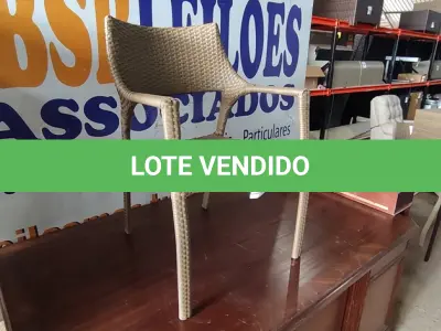 LOTE 200 - 01 CADEIRA DE JARDIM. (NO ESTADO EM QUE SE ENCONTRA. SUJEITO A AVARIAS OCULTAS/VISÍVEIS.) BH1539P