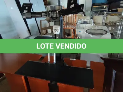 LOTE 157 - 01 VARIDESK. (NO ESTADO EM QUE SE ENCONTRA. SUJEITO A AVARIAS OCULTAS/VISÍVEIS.)
