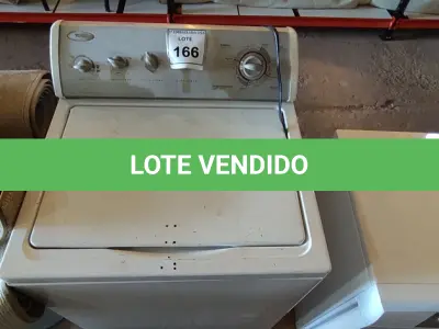LOTE 166 - 01 LAVA ROUPA (WASHER) WHIRLPOOL 110V. (NO ESTADO EM QUE SE ENCONTRA. SUJEITO A AVARIAS OCULTAS/VISÍVEIS.) BF8708W