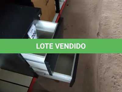 LOTE 206 - 01 GAVETEIRO PRETO COM 02 GAVETAS. (NO ESTADO EM QUE SE ENCONTRA. SUJEITO A AVARIAS OCULTAS/VISÍVEIS.)