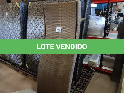 LOTE 240 - 01 CADEIRA DE JARDIM (ESPREGUIÇADEIRA). (NO ESTADO EM QUE SE ENCONTRA. SUJEITO A AVARIAS OCULTAS/VISÍVEIS.) BH1525T