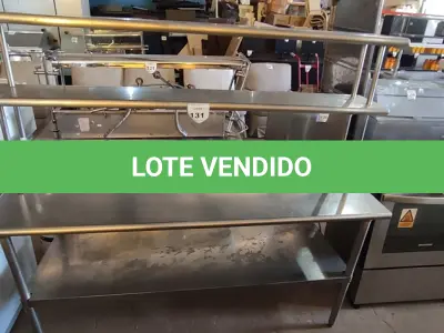 LOTE 131 - 01 BALCÃO EM INOX. (NO ESTADO EM QUE SE ENCONTRA. SUJEITO A AVARIAS OCULTAS/VISÍVEIS.) AV9452R