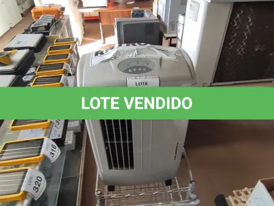 LOTE 198 - 01 CLIMATIZADOR DE AR PORTÁTIL MARCA KOMECO. (NO ESTADO) ATENÇÃO! FAZER A VISITAÇÃO ANTES DE ARREMATAR, NÃO SABEMOS SE FUNCIONA, LEILÃO NÃO TEM GARANTIA E NEM DEVOLUÇÃO, SUJEITO A POSSÍVEIS AVARIAS VISÍVEIS/OCULTAS E/OU AUSÊNCIA DE COMPONENTES.