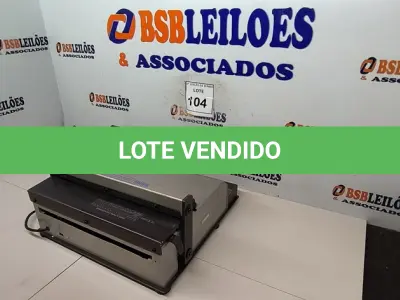 LOTE 104 - 01 ENCADERNADORA LASSANE.  (NO ESTADO) ATENÇÃO! FAZER A VISITAÇÃO ANTES DE ARREMATAR, NÃO SABEMOS SE FUNCIONA, LEILÃO NÃO TEM GARANTIA E NEM DEVOLUÇÃO, SUJEITO A POSSÍVEIS AVARIAS VISÍVEIS/OCULTAS E/OU AUSÊNCIA DE COMPONENTES.
