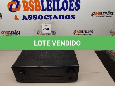 LOTE 254 - 01 RECEIVER AVR 888 MARCA DENON. (NO ESTADO) ATENÇÃO! FAZER A VISITAÇÃO ANTES DE ARREMATAR, NÃO SABEMOS SE FUNCIONA, LEILÃO NÃO TEM GARANTIA E NEM DEVOLUÇÃO, SUJEITO A POSSÍVEIS AVARIAS VISÍVEIS/OCULTAS E/OU AUSÊNCIA DE COMPONENTES.