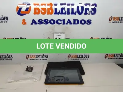 LOTE 135 - 01 TABLET SEM FONTE COM CASE MARCA POSITIVO. (NO ESTADO) ATENÇÃO! FAZER A VISITAÇÃO ANTES DE ARREMATAR, NÃO SABEMOS SE FUNCIONA, LEILÃO NÃO TEM GARANTIA E NEM DEVOLUÇÃO, SUJEITO A POSSÍVEIS AVARIAS VISÍVEIS/OCULTAS E/OU AUSÊNCIA DE COMPONENTES.