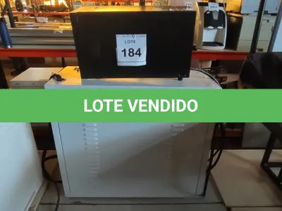 LOTE 184 - 01 NOBREAK SONOIDAL MARCA LACERDA. (NO ESTADO) ATENÇÃO! FAZER A VISITAÇÃO ANTES DE ARREMATAR, NÃO SABEMOS SE FUNCIONA, LEILÃO NÃO TEM GARANTIA E NEM DEVOLUÇÃO, SUJEITO A POSSÍVEIS AVARIAS VISÍVEIS/OCULTAS E/OU AUSÊNCIA DE COMPONENTES.