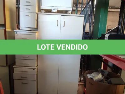 LOTE 153 - 03 GAVETEIROS DE ESCRITÓRIO E 01 ARMÁRIO. (NO ESTADO) ATENÇÃO! FAZER A VISITAÇÃO ANTES DE ARREMATAR, NÃO SABEMOS SE FUNCIONA, LEILÃO NÃO TEM GARANTIA E NEM DEVOLUÇÃO, SUJEITO A POSSÍVEIS AVARIAS VISÍVEIS/OCULTAS E/OU AUSÊNCIA DE COMPONENTES.