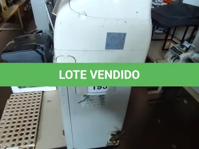 LOTE 193 - 01 AR CONDICIONADO MODELO SPRINGER MARCA CARRIER. (NO ESTADO) ATENÇÃO! FAZER A VISITAÇÃO ANTES DE ARREMATAR, NÃO SABEMOS SE FUNCIONA, LEILÃO NÃO TEM GARANTIA E NEM DEVOLUÇÃO, SUJEITO A POSSÍVEIS AVARIAS VISÍVEIS/OCULTAS E/OU AUSÊNCIA DE COMPONENTES.