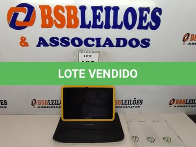 LOTE 125 - 01 TABLET SEM FONTE COM CASE MARCA POSITIVO. (NO ESTADO) ATENÇÃO! FAZER A VISITAÇÃO ANTES DE ARREMATAR, NÃO SABEMOS SE FUNCIONA, LEILÃO NÃO TEM GARANTIA E NEM DEVOLUÇÃO, SUJEITO A POSSÍVEIS AVARIAS VISÍVEIS/OCULTAS E/OU AUSÊNCIA DE COMPONENTES.