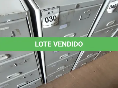 LOTE 030 - 01 ARQUIVO DE AÇO 04 GAVETAS. (NO ESTADO) ATENÇÃO! FAZER A VISITAÇÃO ANTES DE ARREMATAR, NÃO SABEMOS SE FUNCIONA, LEILÃO NÃO TEM GARANTIA E NEM DEVOLUÇÃO, SUJEITO A POSSÍVEIS AVARIAS VISÍVEIS/OCULTAS E/OU AUSÊNCIA DE COMPONENTES.