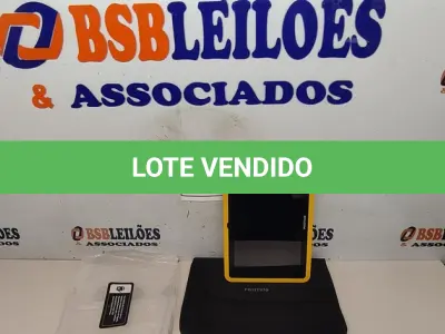 LOTE 165 - 01 TABLET SEM FONTE COM CASE MARCA POSITIVO. (NO ESTADO) ATENÇÃO! FAZER A VISITAÇÃO ANTES DE ARREMATAR, NÃO SABEMOS SE FUNCIONA, LEILÃO NÃO TEM GARANTIA E NEM DEVOLUÇÃO, SUJEITO A POSSÍVEIS AVARIAS VISÍVEIS/OCULTAS E/OU AUSÊNCIA DE COMPONENTES.