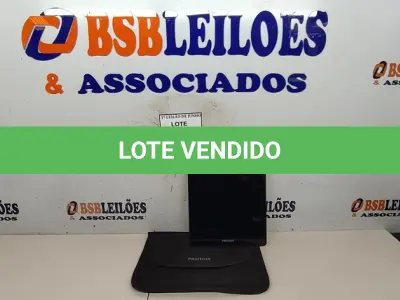 LOTE 065 - 01 TABLET SEM FONTE COM CASE MARCA POSITIVO. (NO ESTADO) ATENÇÃO! FAZER A VISITAÇÃO ANTES DE ARREMATAR, NÃO SABEMOS SE FUNCIONA, LEILÃO NÃO TEM GARANTIA E NEM DEVOLUÇÃO, SUJEITO A POSSÍVEIS AVARIAS VISÍVEIS/OCULTAS E/OU AUSÊNCIA DE COMPONENTES.