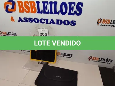 LOTE 205 - 01 TABLET SEM FONTE COM CASE MARCA POSITIVO. (NO ESTADO) ATENÇÃO! FAZER A VISITAÇÃO ANTES DE ARREMATAR, NÃO SABEMOS SE FUNCIONA, LEILÃO NÃO TEM GARANTIA E NEM DEVOLUÇÃO, SUJEITO A POSSÍVEIS AVARIAS VISÍVEIS/OCULTAS E/OU AUSÊNCIA DE COMPONENTES.