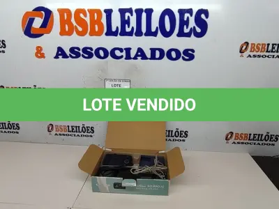 LOTE 074 - 04 CÂMERAS DIGITAIS E 01 CARREGADOR PRA BATERIA. (NO ESTADO) ATENÇÃO! FAZER A VISITAÇÃO ANTES DE ARREMATAR, NÃO SABEMOS SE FUNCIONA, LEILÃO NÃO TEM GARANTIA E NEM DEVOLUÇÃO, SUJEITO A POSSÍVEIS AVARIAS VISÍVEIS/OCULTAS E/OU AUSÊNCIA DE COMPONENTES.